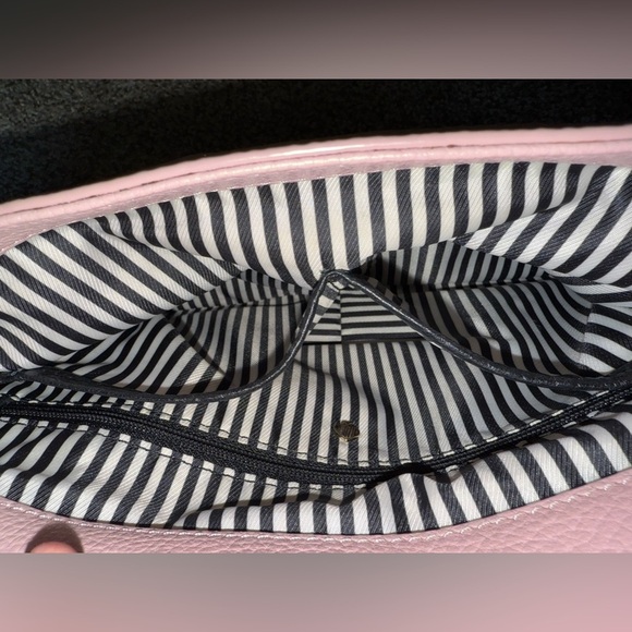 kate spade new york
Cobble Hill Deva Color Block Leather Crossbody - Picture 13 of 17